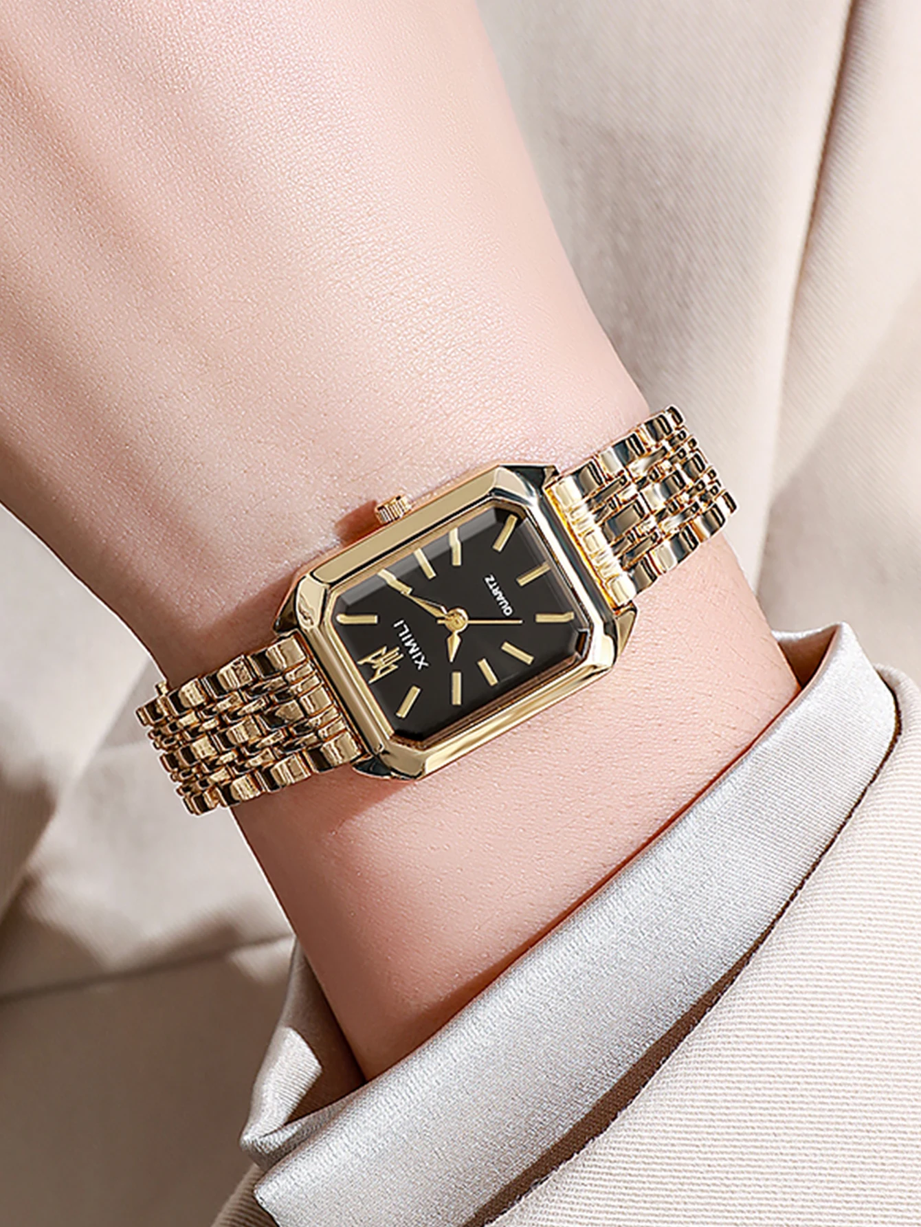 Small niche luxury fashion retro high-end gold steel strip small square watch with temperament women'squartz watch (without box） 4