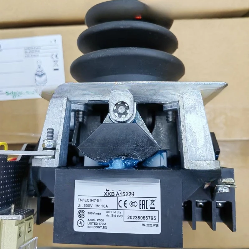 

XKB-A322000 XKD is suitable for Schneider type master controller crane controller master switch