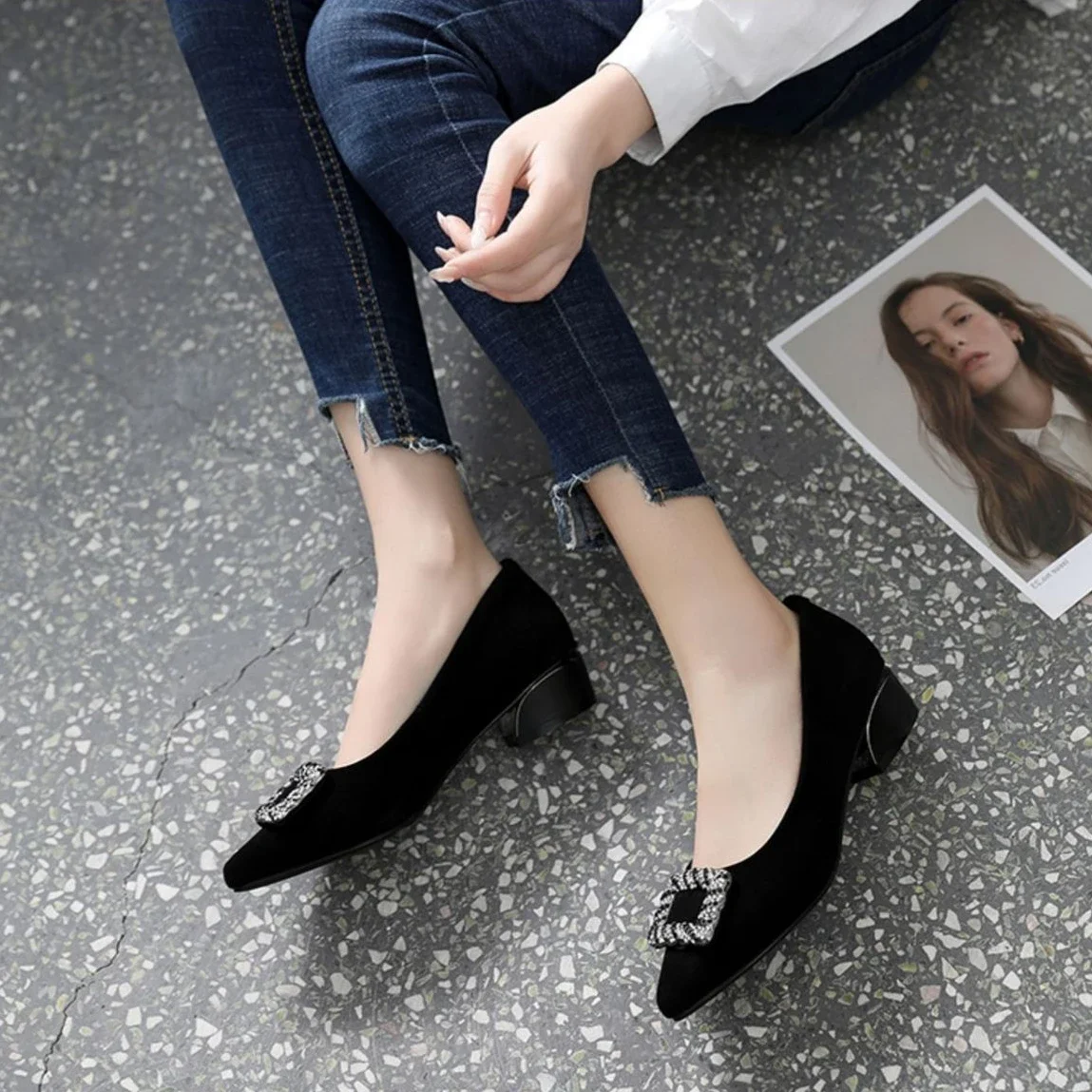 Low Heel Black Pointed Toe Chunky Heels Shoes For Women Pointed