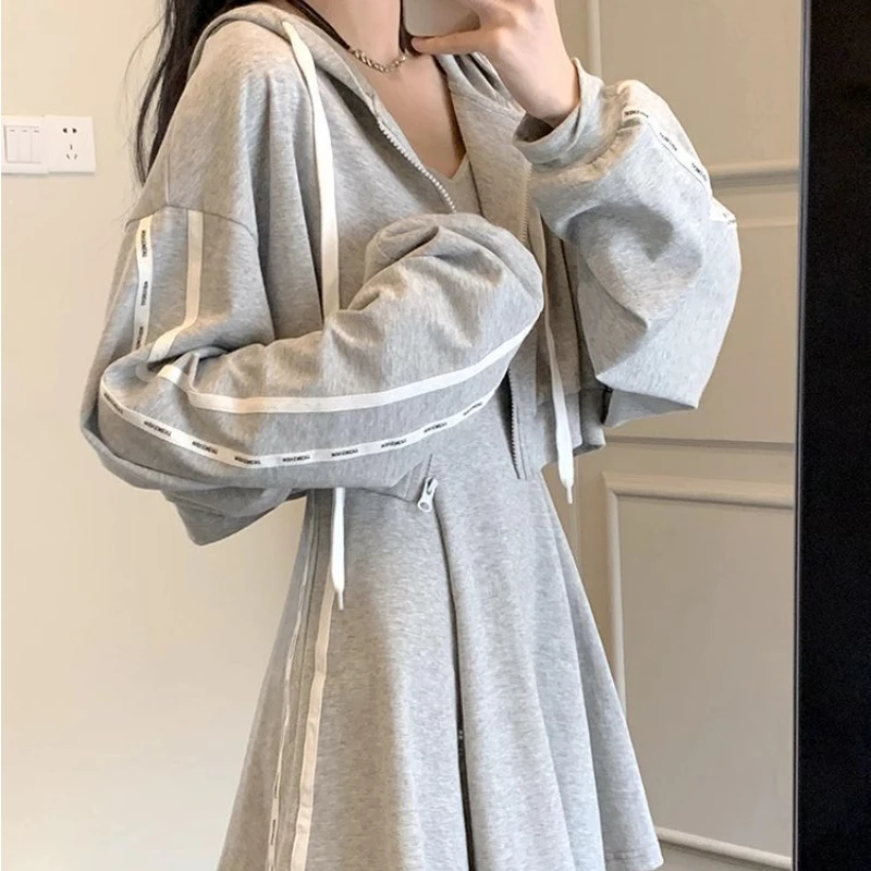 Catch Phrase Vintage Bookshelf Edition 90s Family Game Night The Warmy Oversized Hoodie Dress - Cozy Pullover Long Sweatshirt With Split Hem & Pockets Split Hem Hoodie With Pockets