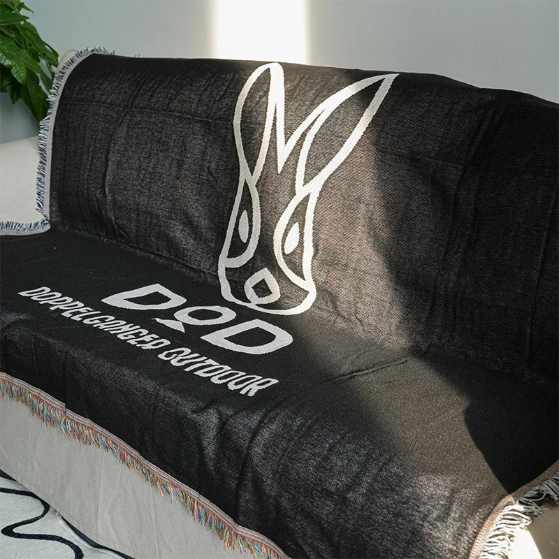 DOD Black Rabbit Simple Sofa Blanket Wild Camping Living Room Decoration Nordic Ins Cartoon Animation Leisure Line Blanket Plaid