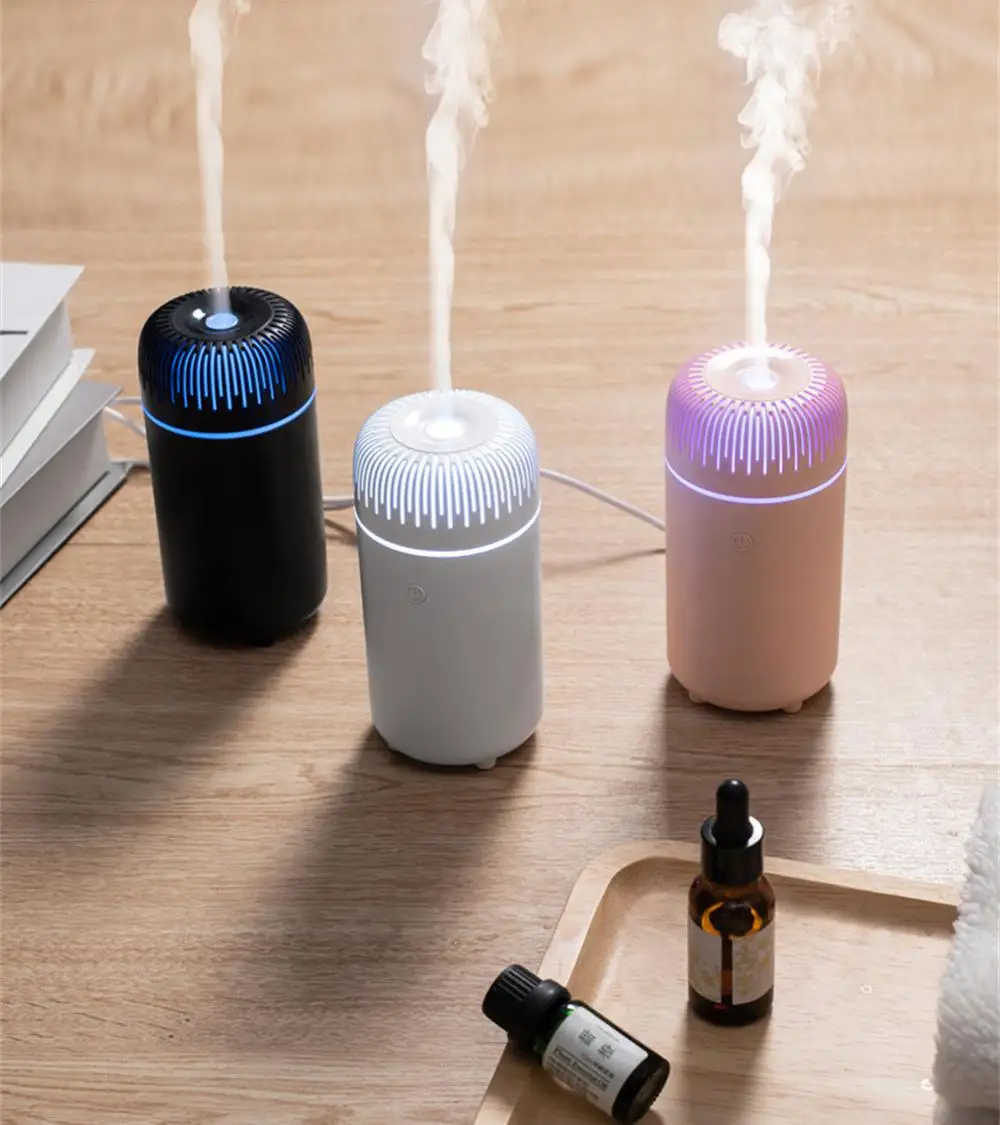 Car Diffuser Humidifier Aromatherapy Essential Oil Diffuser USB Cool Mist  Mini Portable Diffuser for Car Home Office Bedroom (Black)