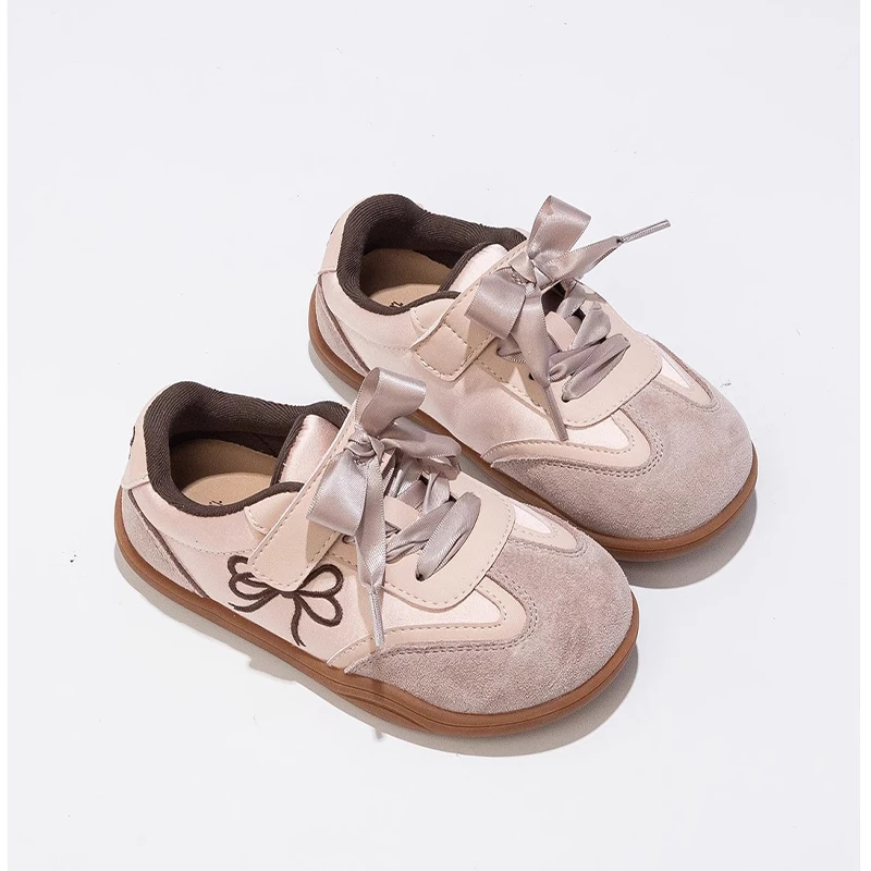 Children's Board Shoes Four Seasons Models Casual Girls Sneakers Two-Color Non-slip Round Head Cute Casual Lace-up Kid's Shoes 6