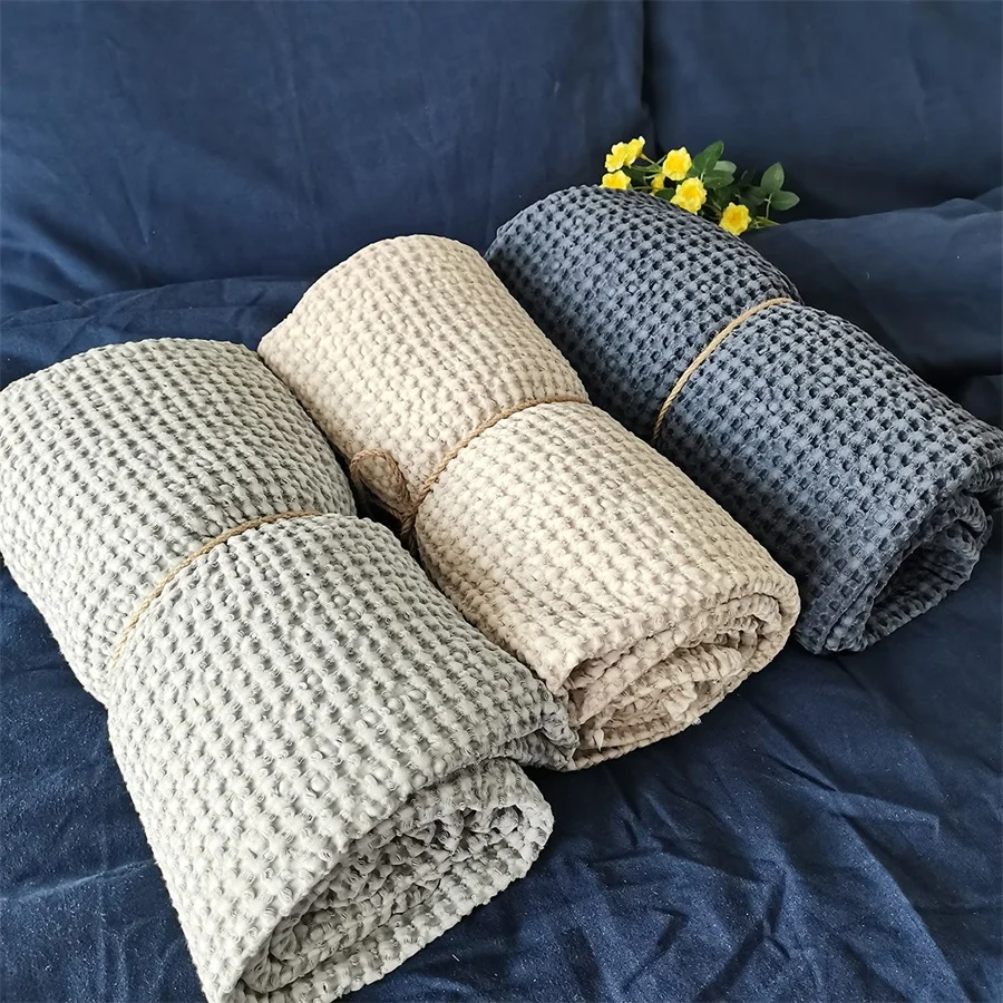 

New design 100% cotton waffle blanket stone washed