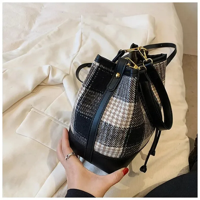 Large Capacity Drawstring Bag Multi-Function Shoulder Bucket Bag Crossbody Canvas Vintage Plaid Retro Ladies Tote Handbags Purse
