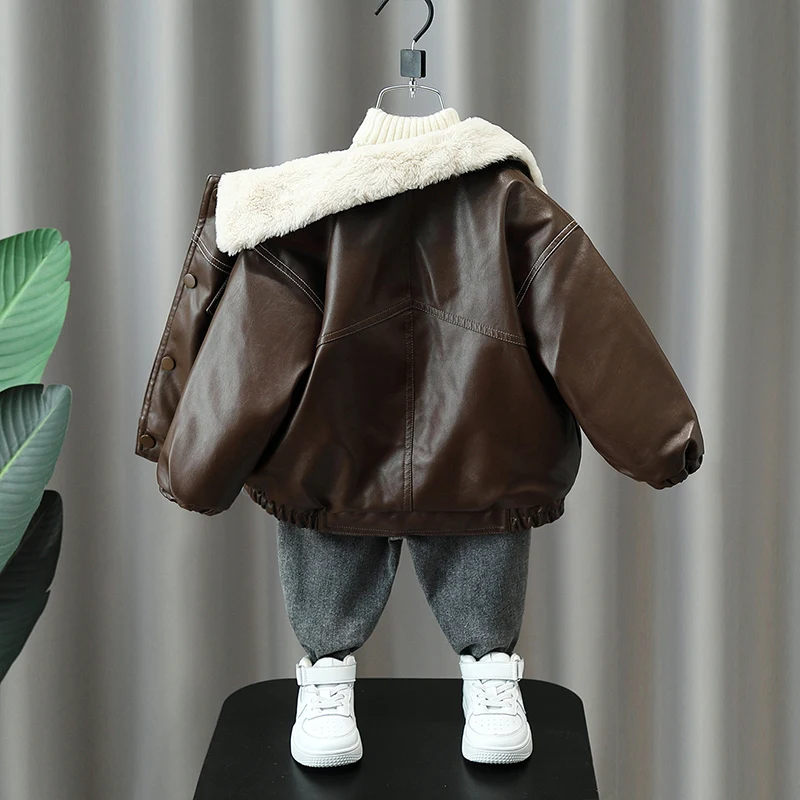 Fashion Boys Leather Jacket Winter Thicken Warm Turn Down Collar Outerwear Children Handsome Fleece Lining Loose Fur Coat