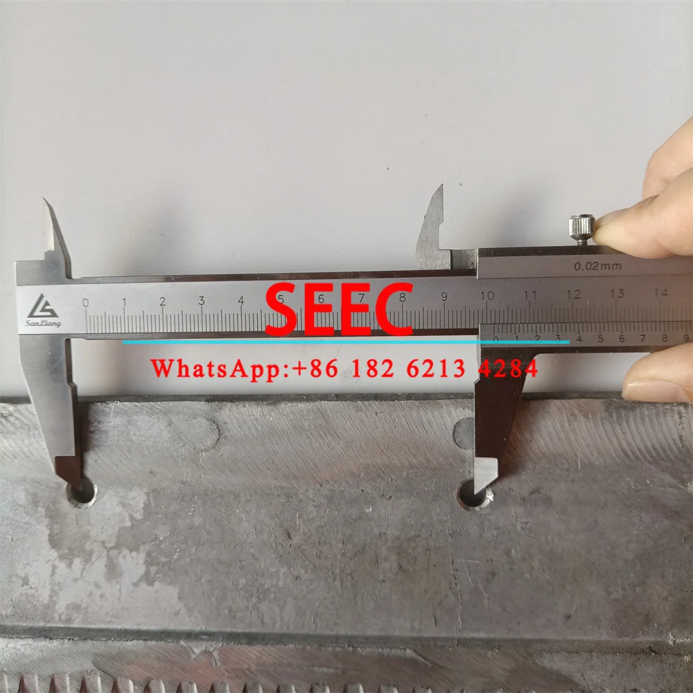 SEEC Escalator Moving Walk Step Comb Plate GAA453BV GAA453BV3 24T L 203mm