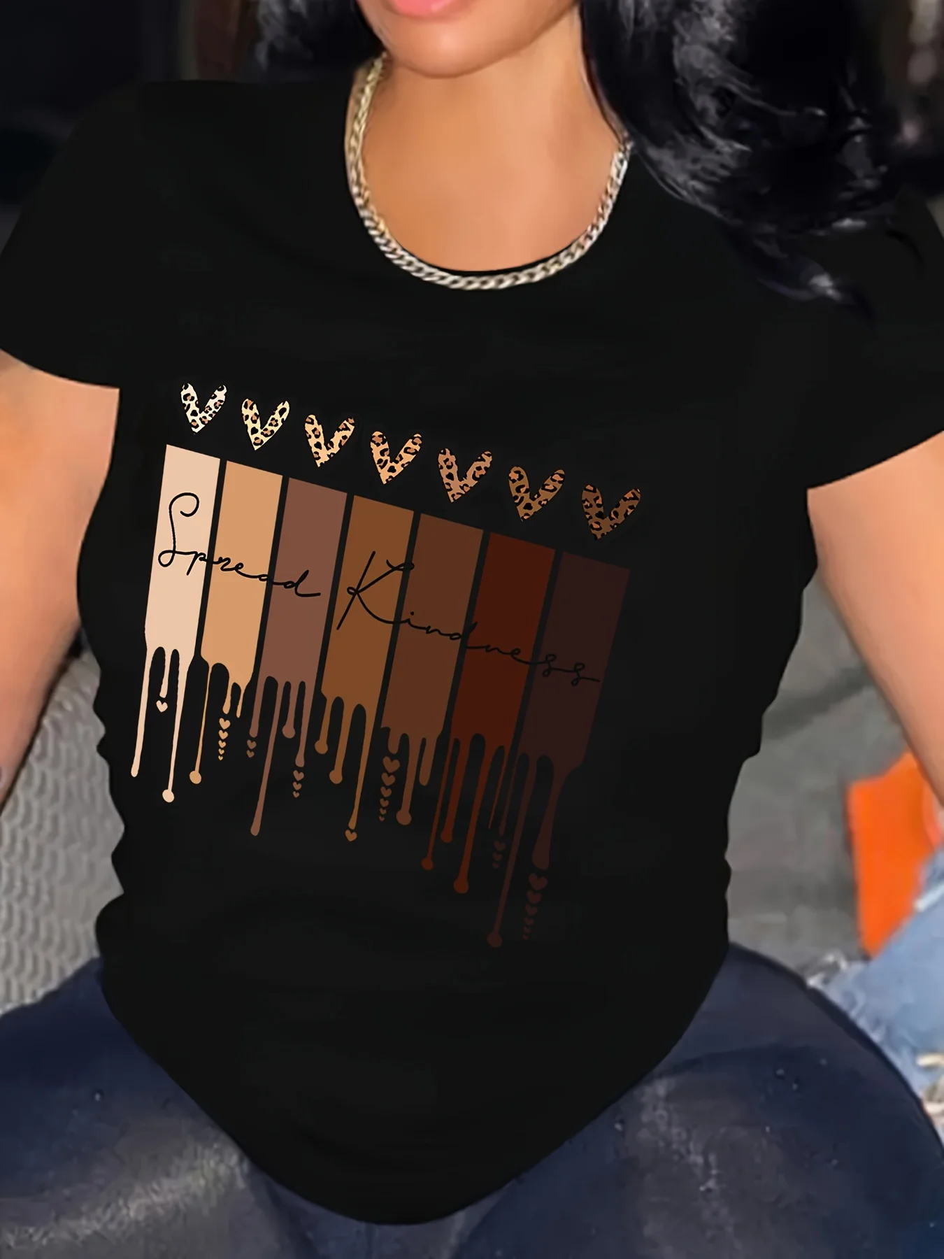 

Heart Graphic Crew Neck Sports T-shirt, Casual Loose Short Sleeves Tops, Women's Activewear