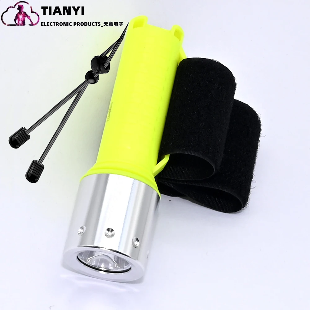 Diving Flashlight 1100 Lumen Waterproof Underwater Torch For Scuba_voghion.com
