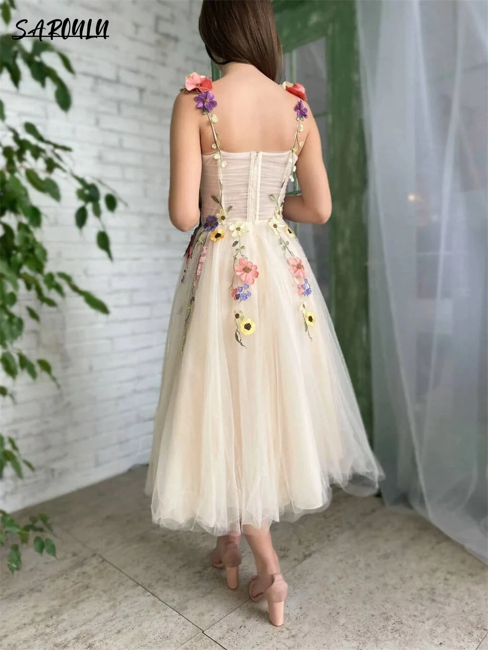Cocktail Dress Bohemian Appliques Tank Sleeve Homecoming Dress Romantic Tea-length 3D Flower Cocktail Party Gown