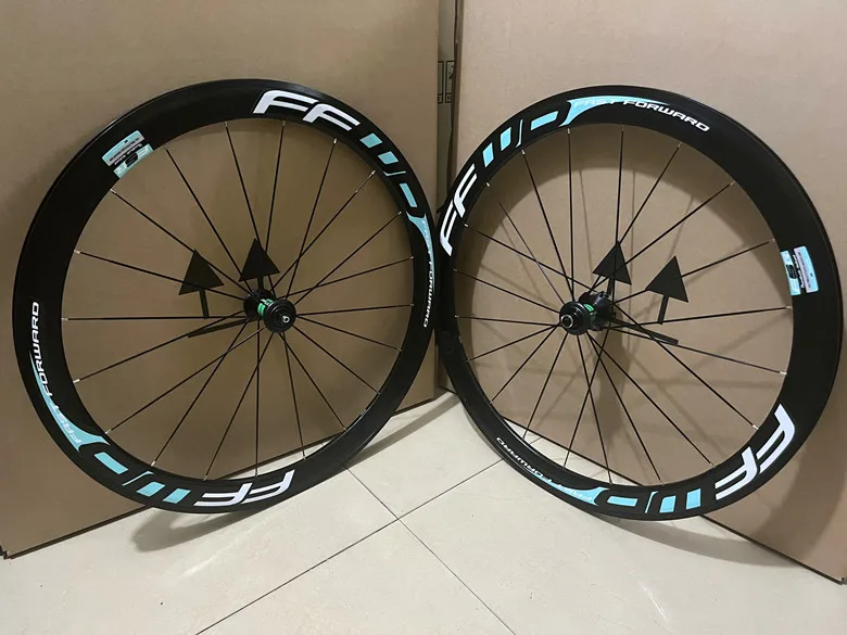 Moyeu 32 Trous Aluminium Ultraléger Vélo de Montagne Frein à Disque Arrière Libération Rapide (QR) Axe Traversant 9x100 / 15x100 et 10x135 / 12x142 - pour XD, 108mm