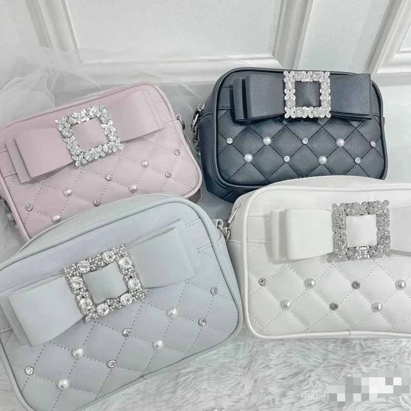 รูปสินค้า กระเป๋าสะพายข้างลายเพชรประดับมุก รุ่น Sweet Knot Pearl