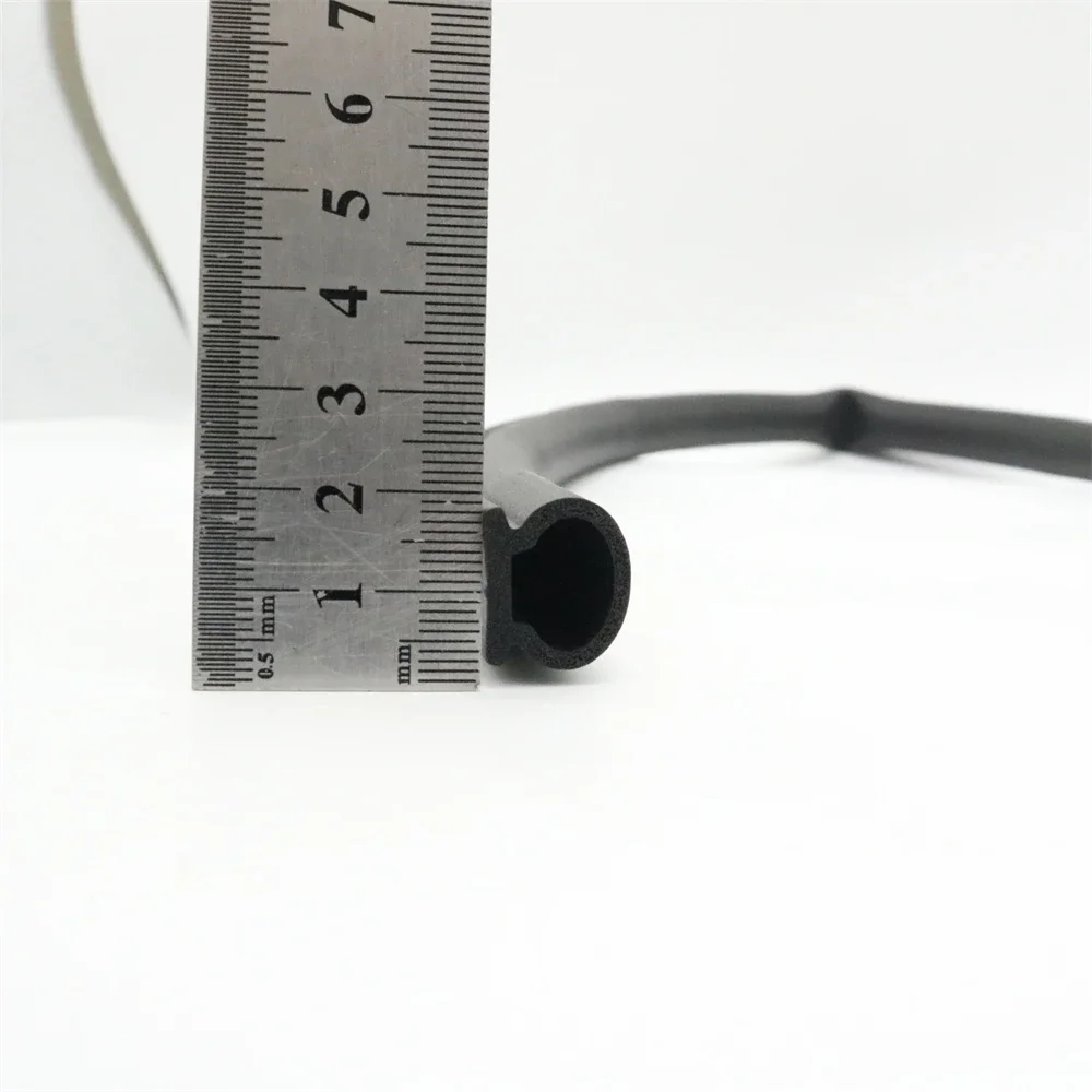 thumbnail image 2 of Rubber Front Hood Weather Seal Strip For Mitsubishi Pajero / Montero (2001-2006) 2 of 2