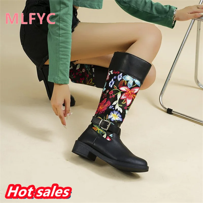 Large size patchwork vintage boots European and American winter new round head belt buckle embroidered flower mid length boots
