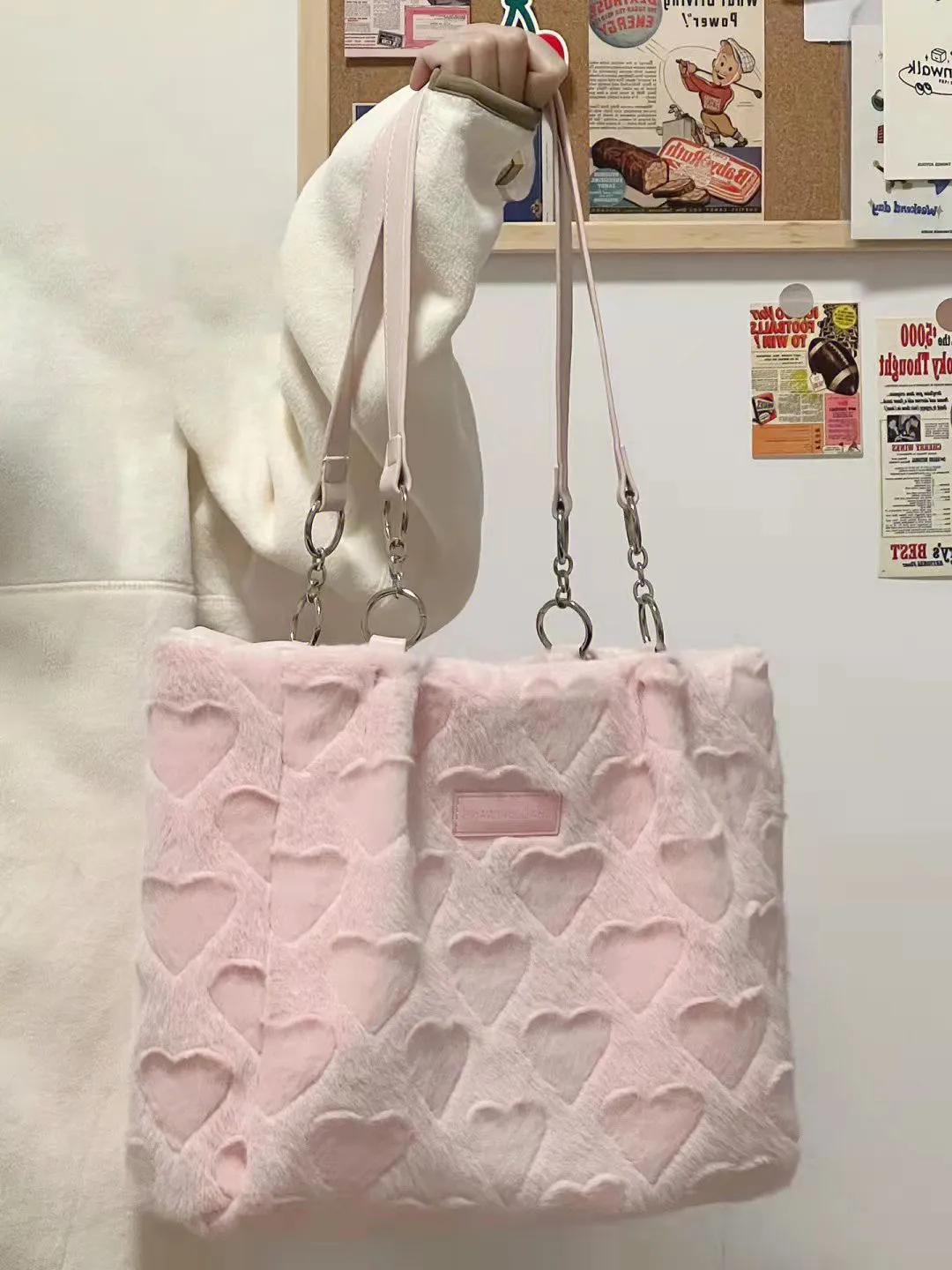 

Cute Furry Women's Casual Tote Bags Love Heart Ladies Sweet Shoulder Underarm Bags Solid Color Female Fashion Plush Handbags