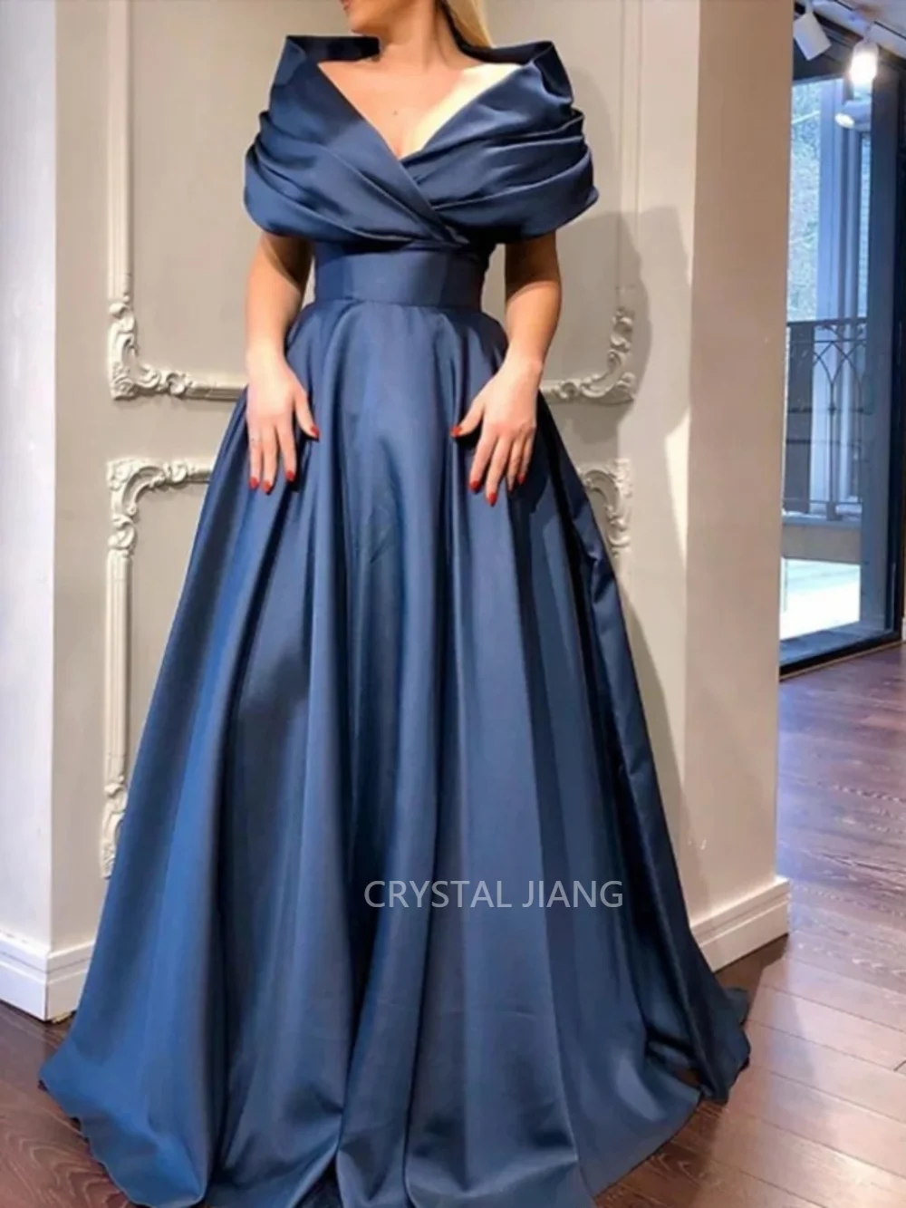 

Elegant Long V Neck Satin Evening Dressesفساتين السهرة A Line Sheath Sweep Train Prom Dress Robe de soirée for Women