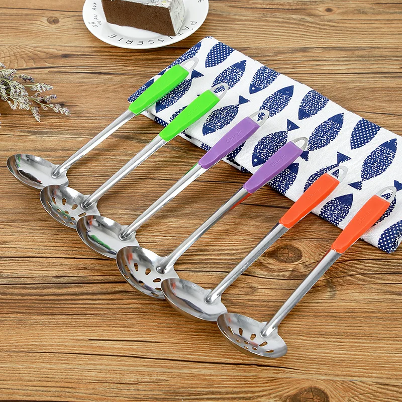 

Colorful Handle Stainless Steel Kitchen Soup Mixing Hangable Spicy Hot Pot Spoon