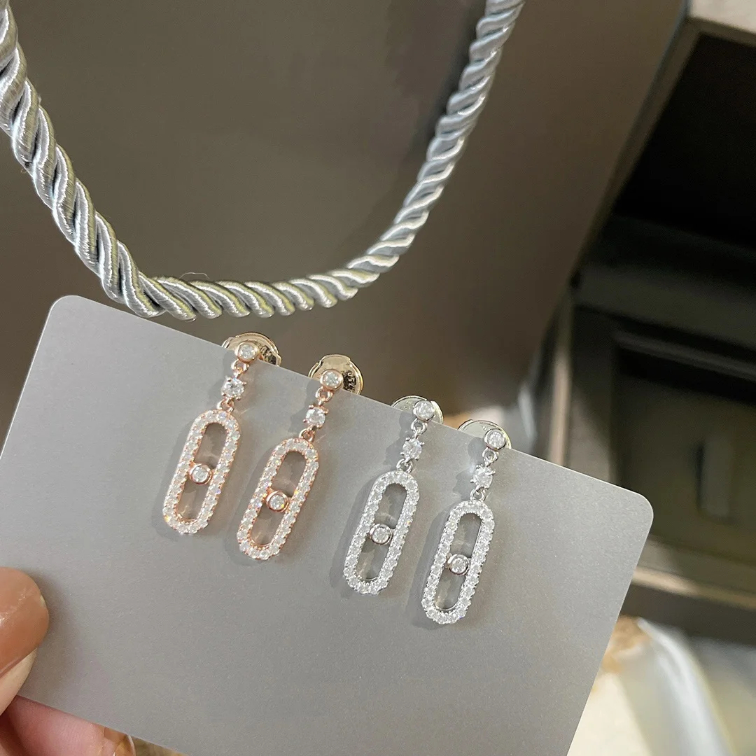 

Luxury boutique jewelry, single diamond pendants, women's earrings, sliding diamonds, more please open the video
