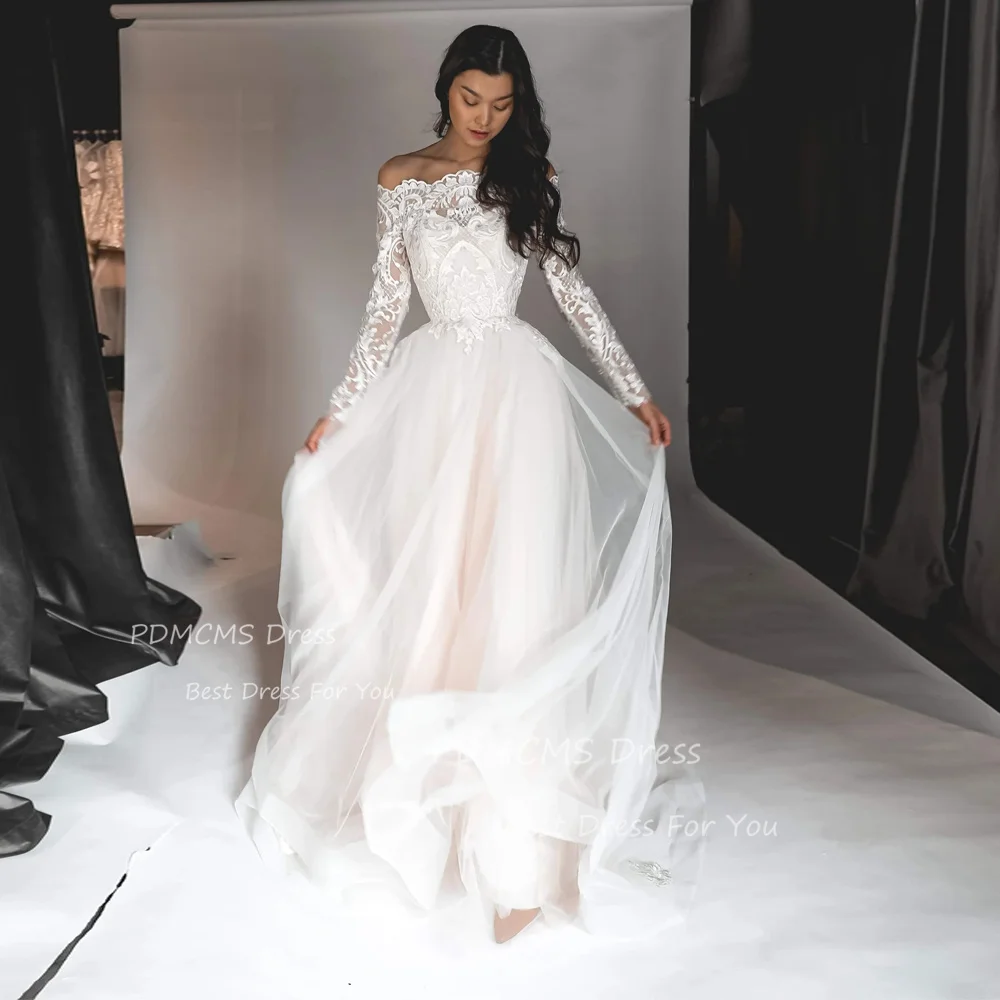 

Simple Boat Neck Beach A Line Wedding Dresses for Women Bride Dress Applique Boat Neck Long Sleeves Bridal Gowns Sweeop Train