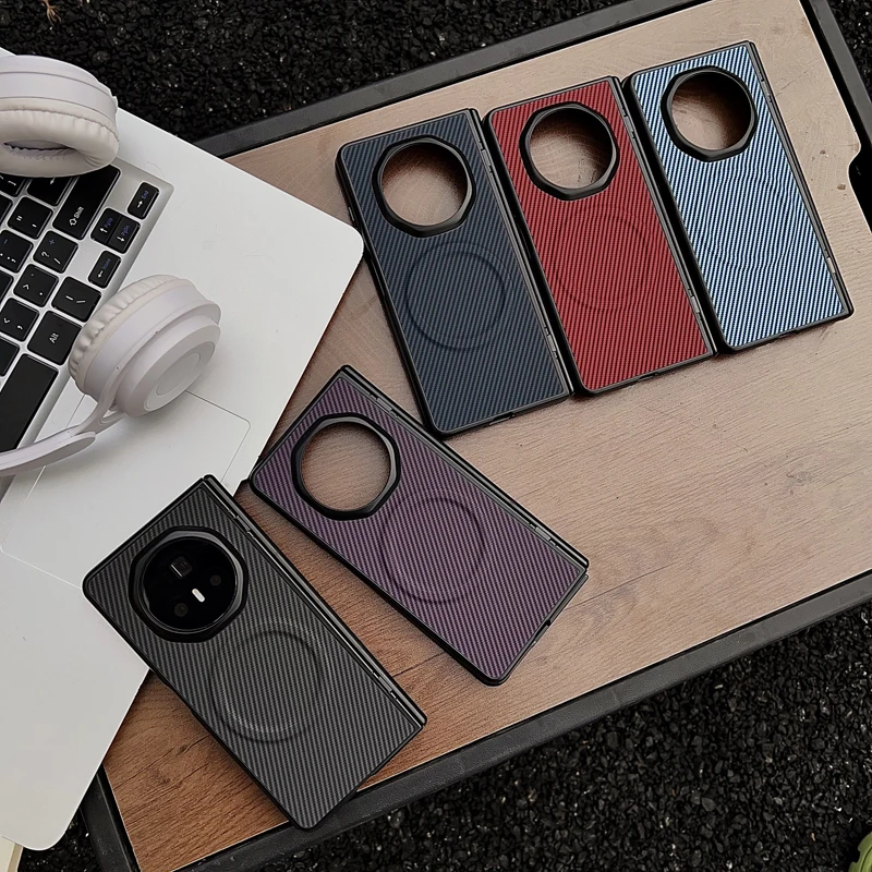 Luxury Carbon Fiber Pattern PU Leather Folding Wireless Charging Case
