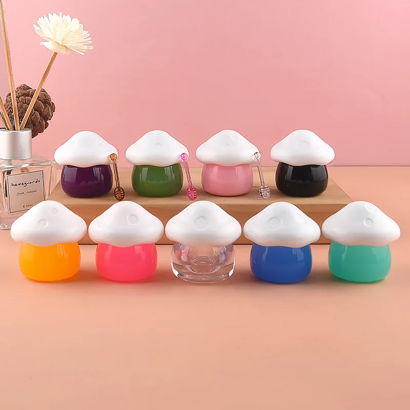 60pcs Mini Mushroom Shaped Cream Jar Travel Makeup Container 10g Empty Clear Lip Balm Jars With Lids Cosmetics Storage Jar