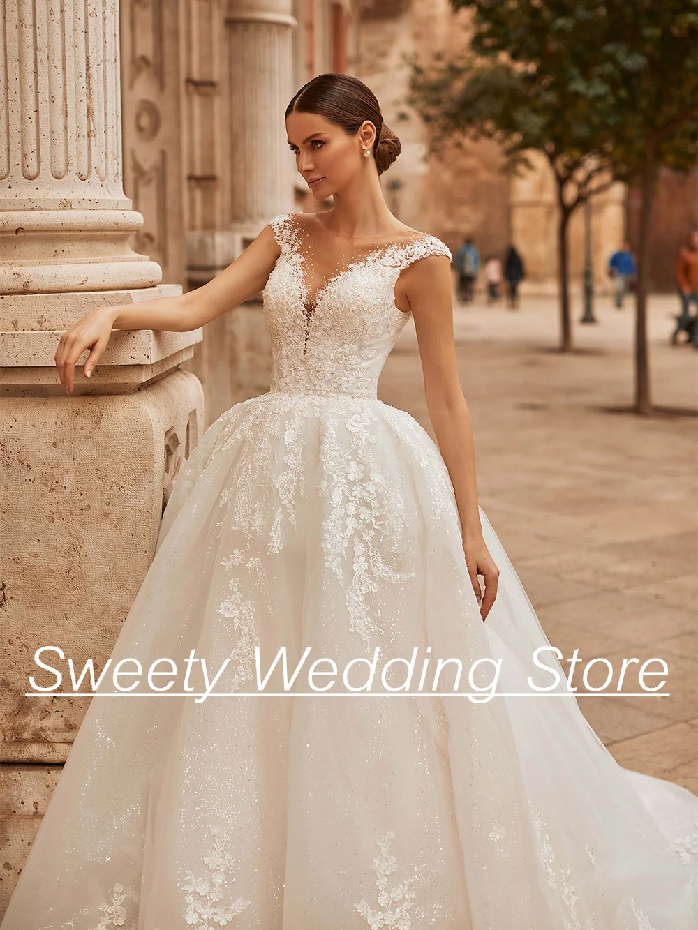 Glitter Wedding Dresses Customized Cap Sleeve Scoop Beading Applique Sweept Train Back Lace-up Corset Wedding Bridal Gown 3
