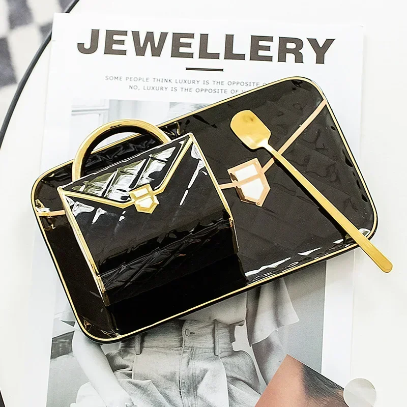 Handbag Coffee Cup Set - طقم كوب قهوة بتصميم حقيبة...