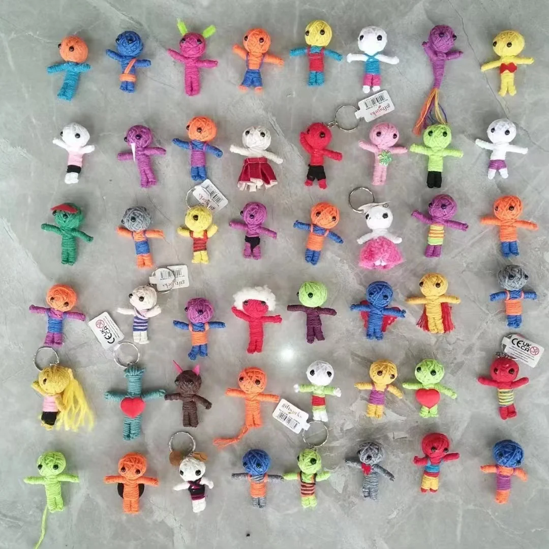 100pcs revenge voodoo game keychain, lucky Halloween luggage bag, gift accessories mini gift, stuffed toy Thai curse doll