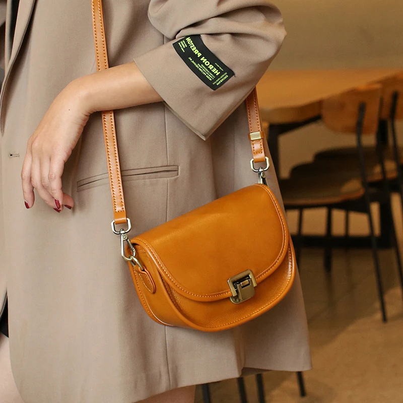 Genuine Leather Women's Small Bag Vegetable Tanned Cow Leather Single Shoulder Bag Lady Popular Messenger Purse