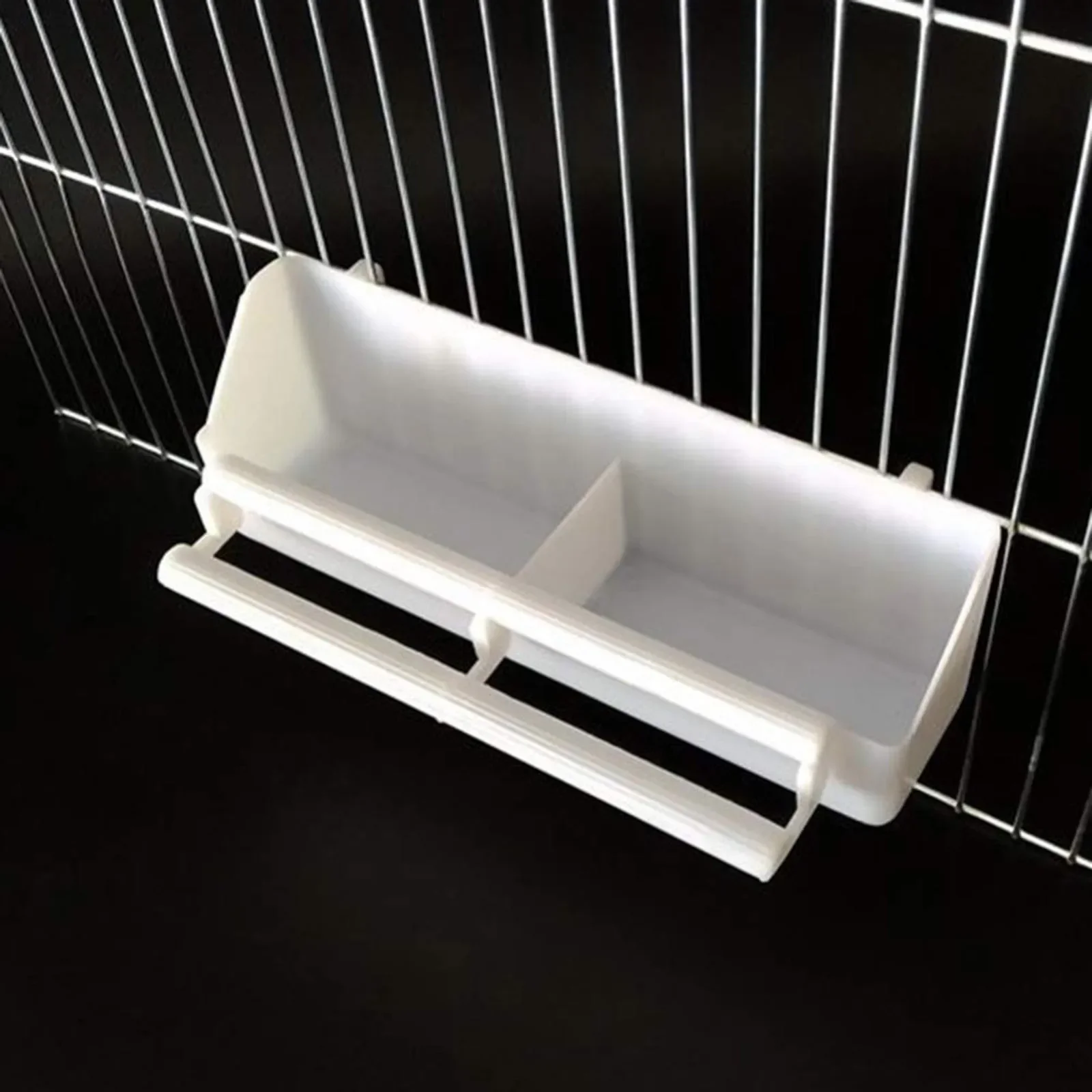 Tube Feeders For Outside Bird Water Dispenser For Cage Bird Food Feeder Cage Food Squirrel Proof Feeders Pole Mounted