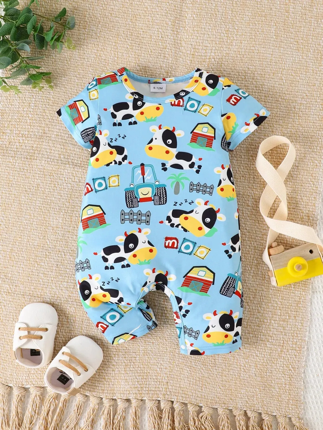Summer Baby Boys Leisure Sport Short-sleeved Shorts Khaki Cow Print Baby Romper