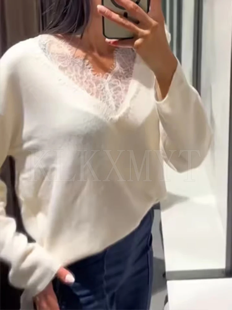 Chic Autumn Knitted Pullover Women Elegant Lace Splicing V neck Sweater Fashion Casual Long Sleeve Female Elegant Knitwear Top