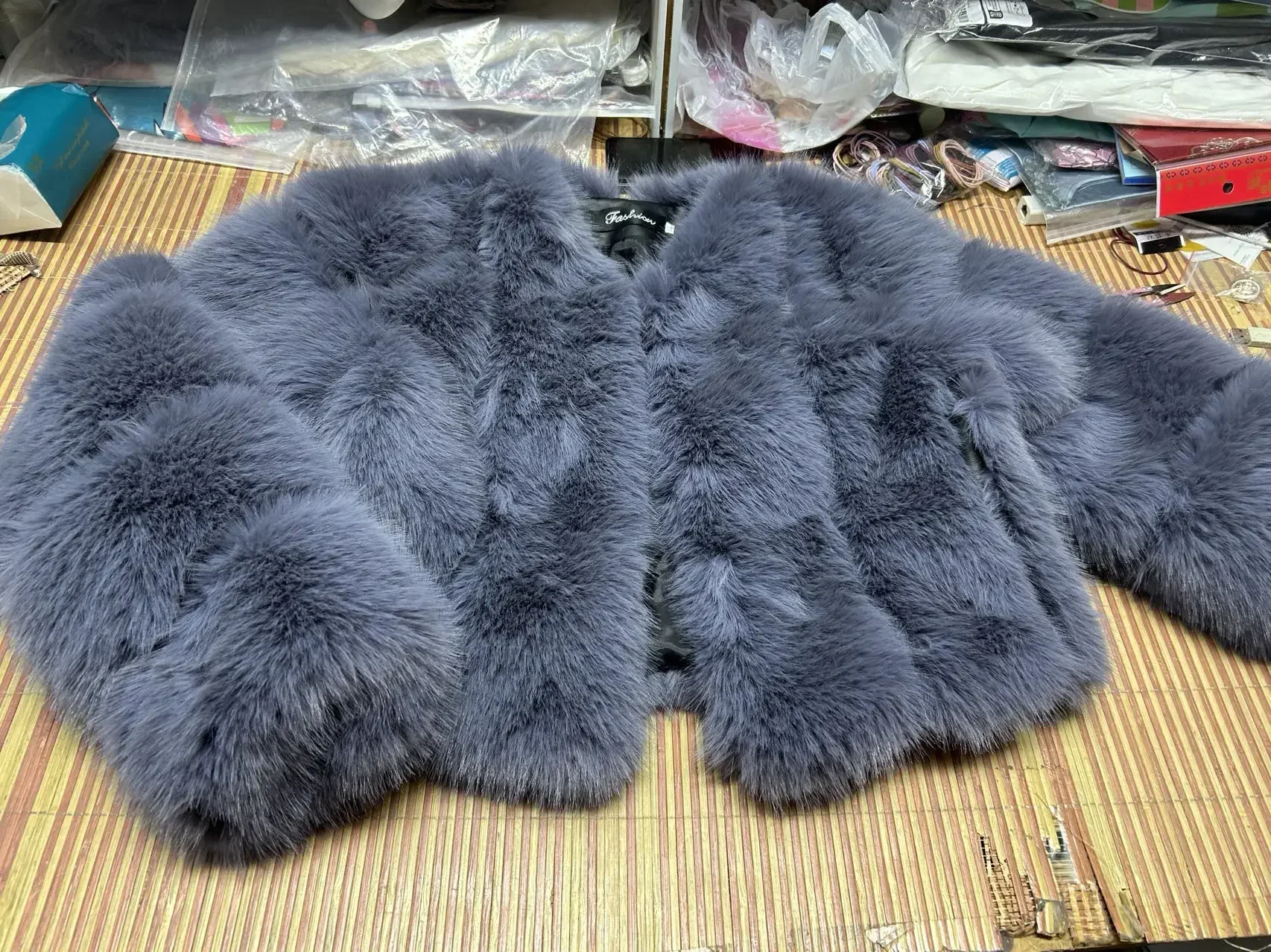 Faux Fox Fur Coat V-Neck Winter Woman Long Sleeve Warm Winter Coat Women Fashion Luxury New Fur Jacket Teddy Chic Outwear 2024 6