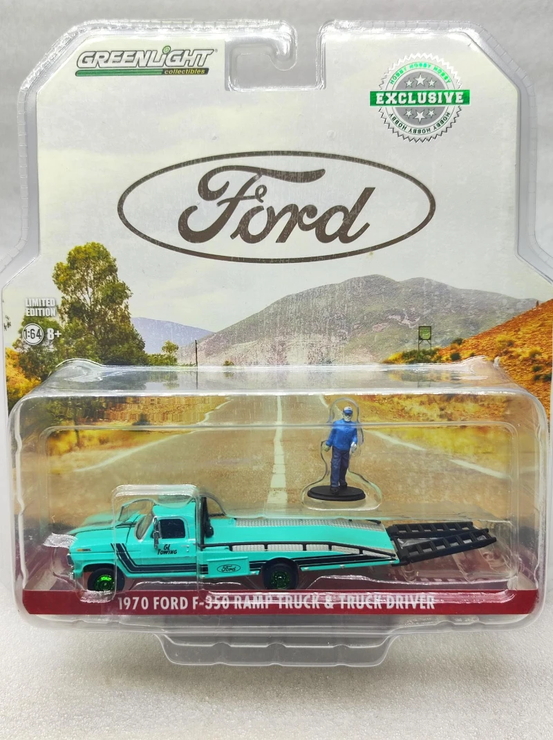 

1:64 1970 Ford F-350 Ramp TRUCK & TRUCK DRIVER High Simulation Diecast Car Metal Alloy Model Car kids toys collection gifts W848