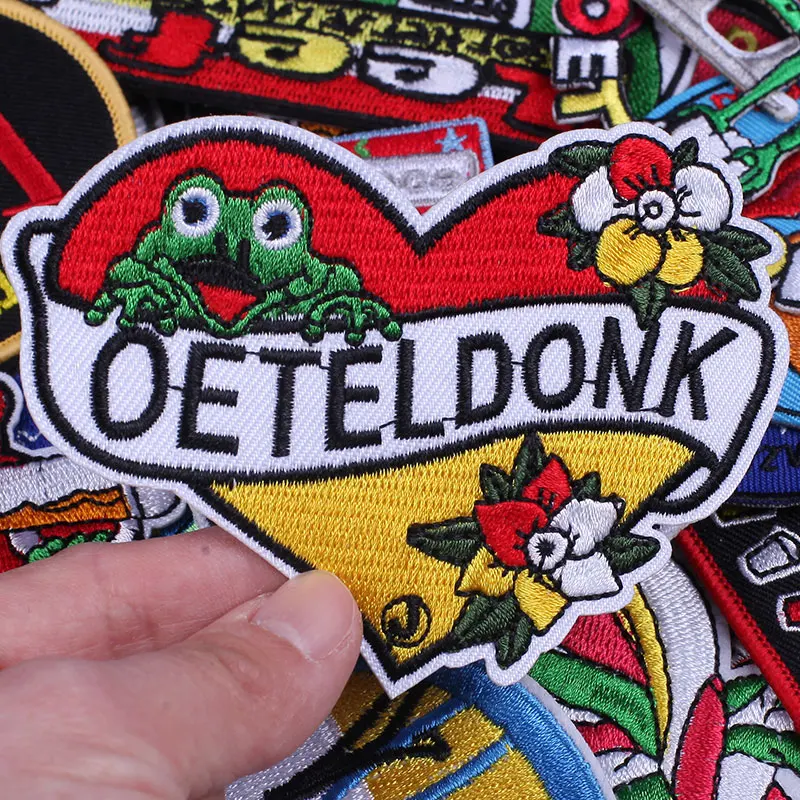 

Eindhoven Oeteldonk Emblem Full Embroidered Frog Carnival for Netherland Iron on Patches For Clothes Stripes Embroidered Patches