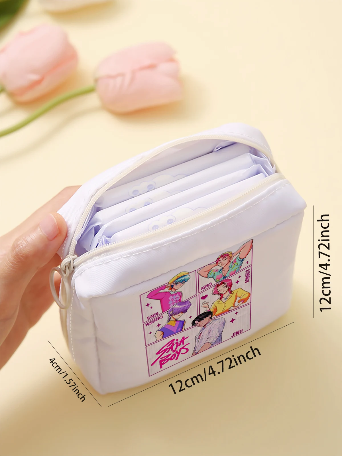 Cartoon pattern printed sanitary napkin storage bag, women's lightweight tissue bag, sanitary tissue bag