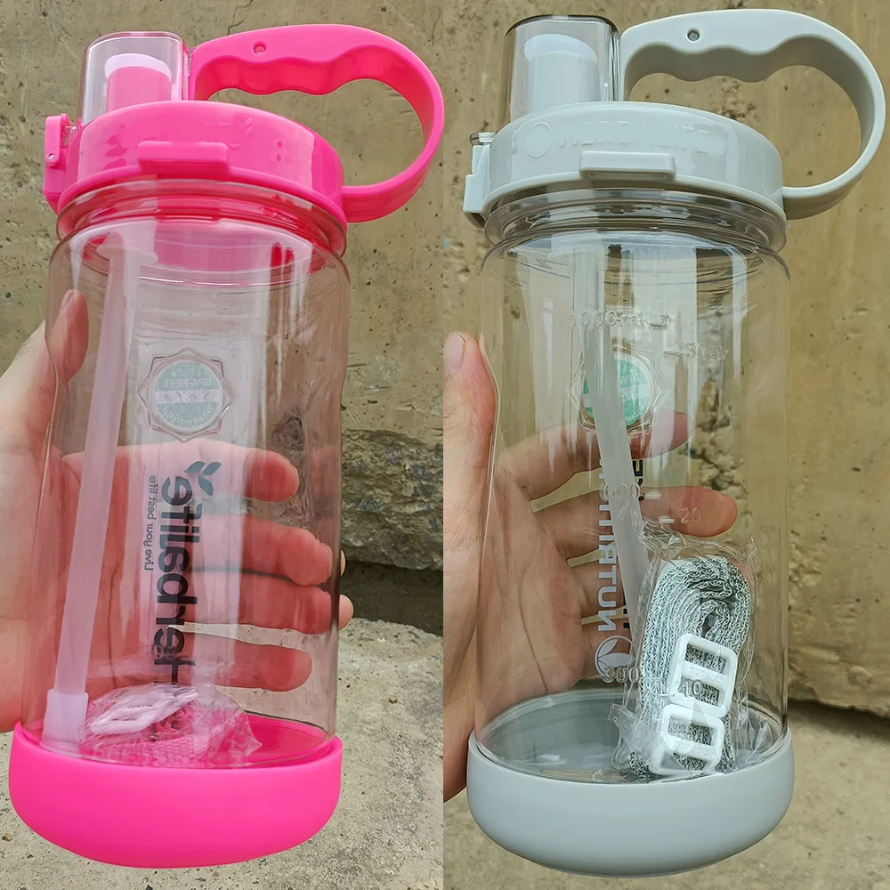 Sports water bottle 1000ml BPA free fitness protein shake plastic portable straw