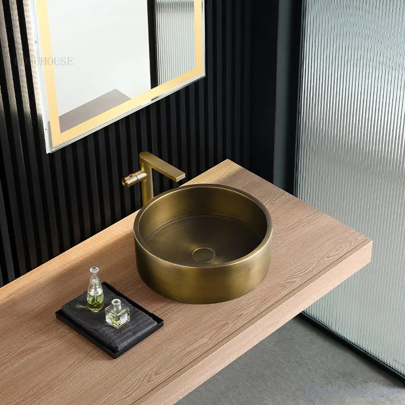 Nordic Creative สแตนเลสห้องน้ําอ่างล้างมือในครัวเรือนระเบียงอ่างล้างหน้าเดี่ยวโรงแรมอ่างล้างหน้าทองแดงโบราณเคาน์เตอร์อ่างล้างหน้า Z 1