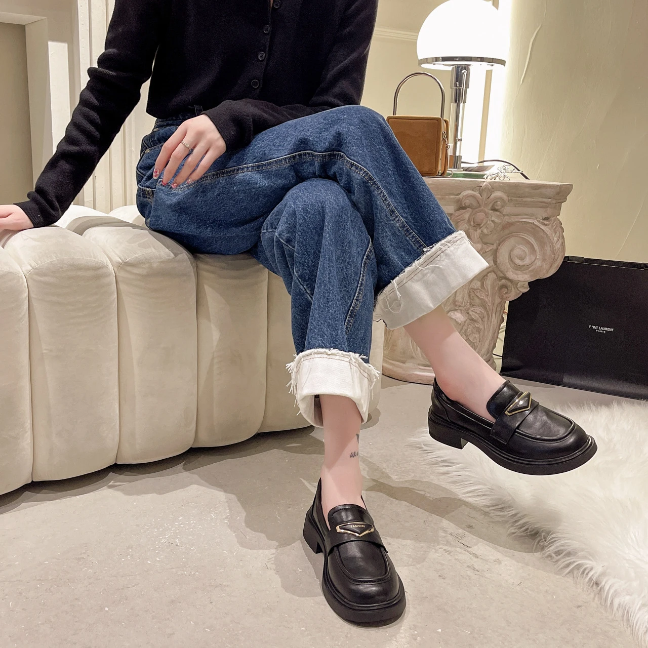 Zapatos de cuero de estilo británico para mujer, mocasines sin cordones, estilo retro, con falda de pastel esponja, suela gruesa y punta redonda, color negro, 2022| | - AliExpress