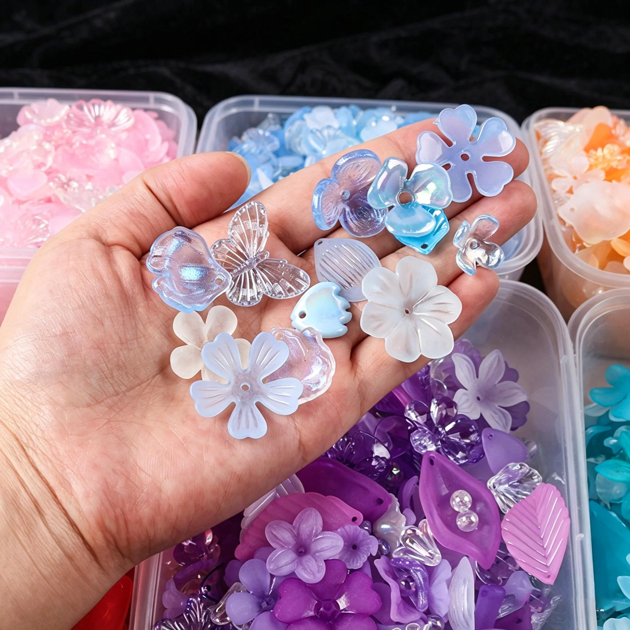 20g/100g Acryl Bunte Blumen Acryl-Abstandshalter Deko-Perlen für DIY Armband Halskette Schmuckherstellung Zubehör – Detail 5