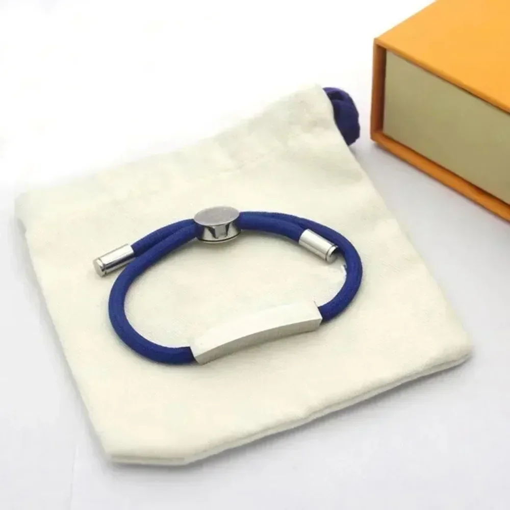 2024 ǹ 18k  и ,    Ŀ ־  귣 ̳,  ,  