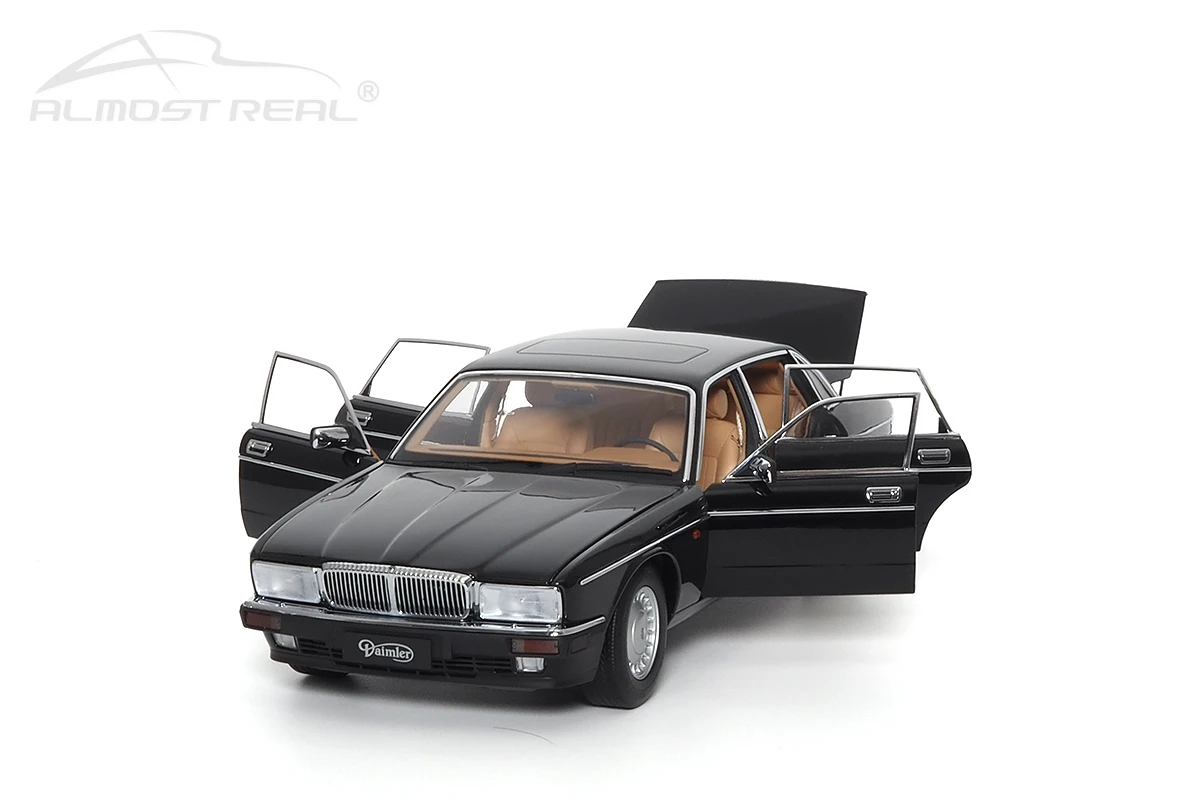 1:18 ジャガー XJ40 メタルダイカストスタティックカーモデル