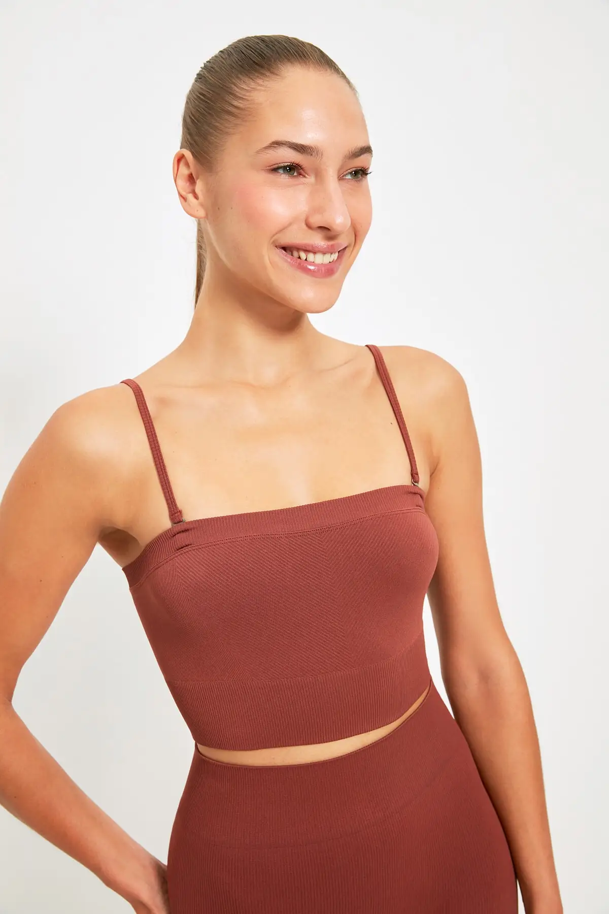 Trendyol Pendant Seamless Sport Bra TWOAW22SS0013 | Спорт и развлечения