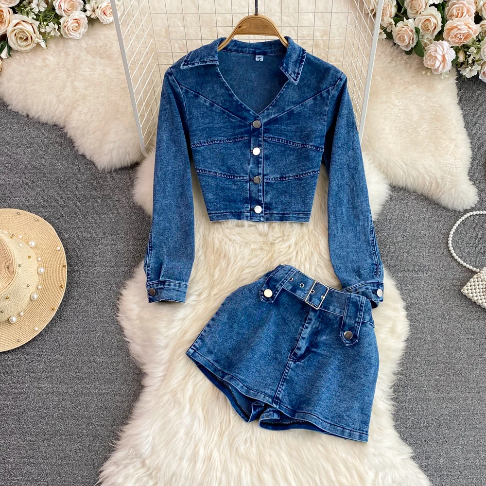 

Fashion Suit Hong Kong Flavor Retro Temperament Long-sleeved V-neck Single-breasted Denim Top + High-waisted Wide-leg Shorts Two