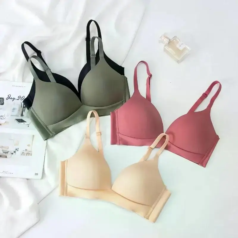 Description Picture 2 of itemJapanese Style Seamless Bras Comfort Wireless Underwear Women's No Steel Ring Bralette 3/4 Cup Glossy Bra Female Lingerie