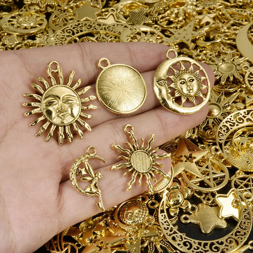 Hellgoldene Farbe, zufällige Mischung, 10/20/30/50 Stück, Sonne, Mond, Stern, Charms für Schmuckherstellung, Materialien, um Armbänder herzustellen, handgefertigter Anhänger – Detail 1