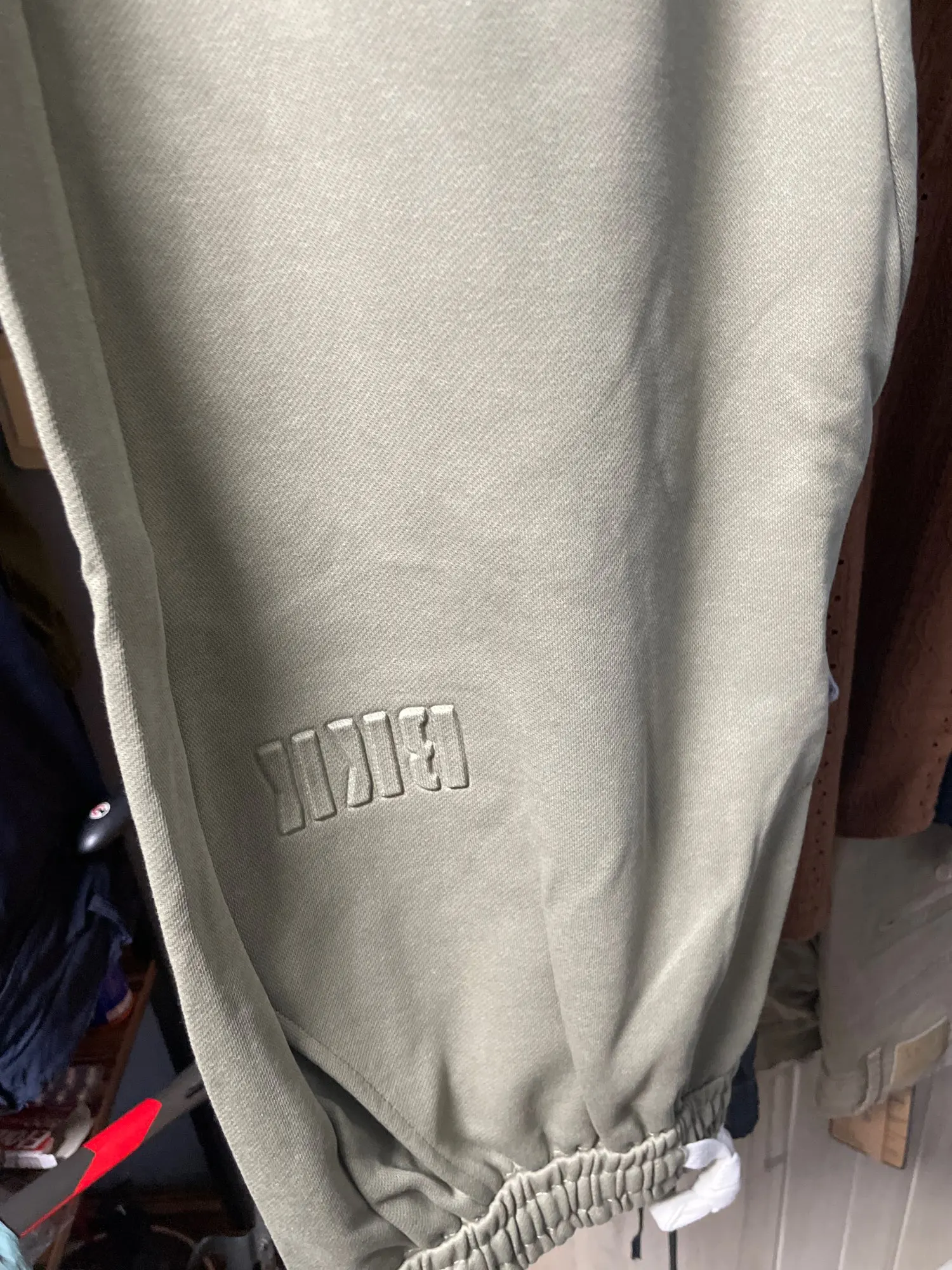 Gerade Jogginghose für Herren, weites Bein, Baumwolle, Trainingshose, Kordelzug, Buchstabe, Sport, Baggy-Hose, lässige lange Hose, große Größe 8XL photo review
