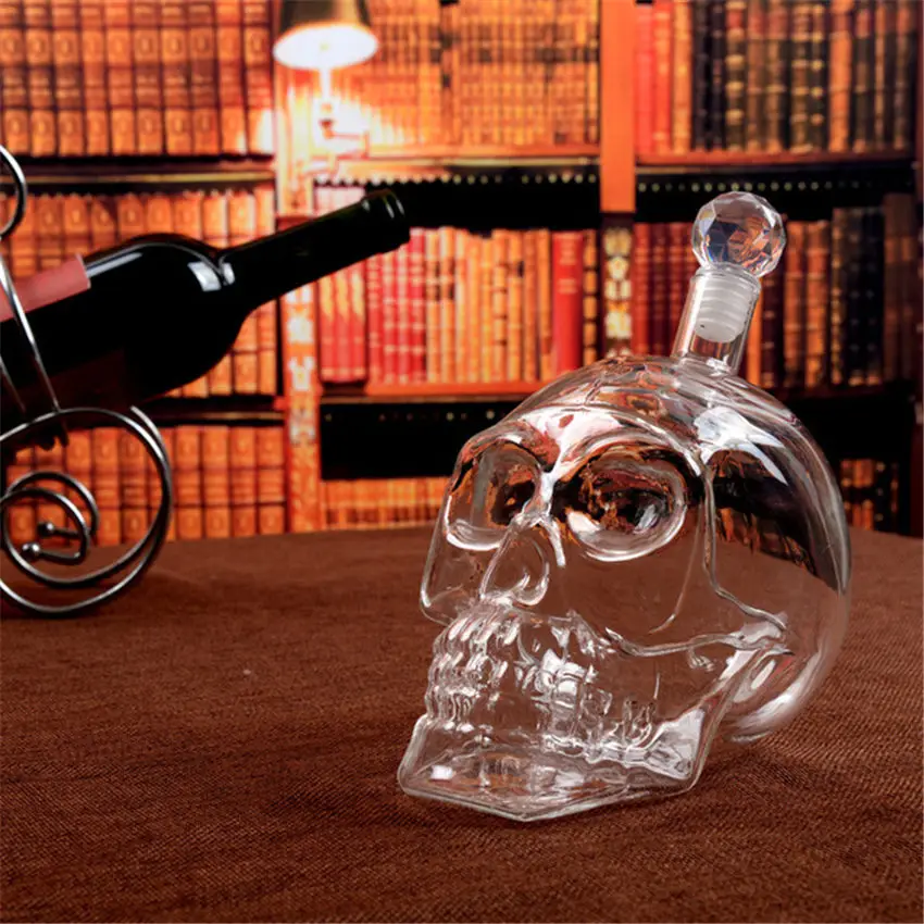 Halloween Crystal Skull Head Bottle Whiskey Vodka Wine Decanter Bottle Whisky Glass Beer Glass Spirits Cup Water Bar Home