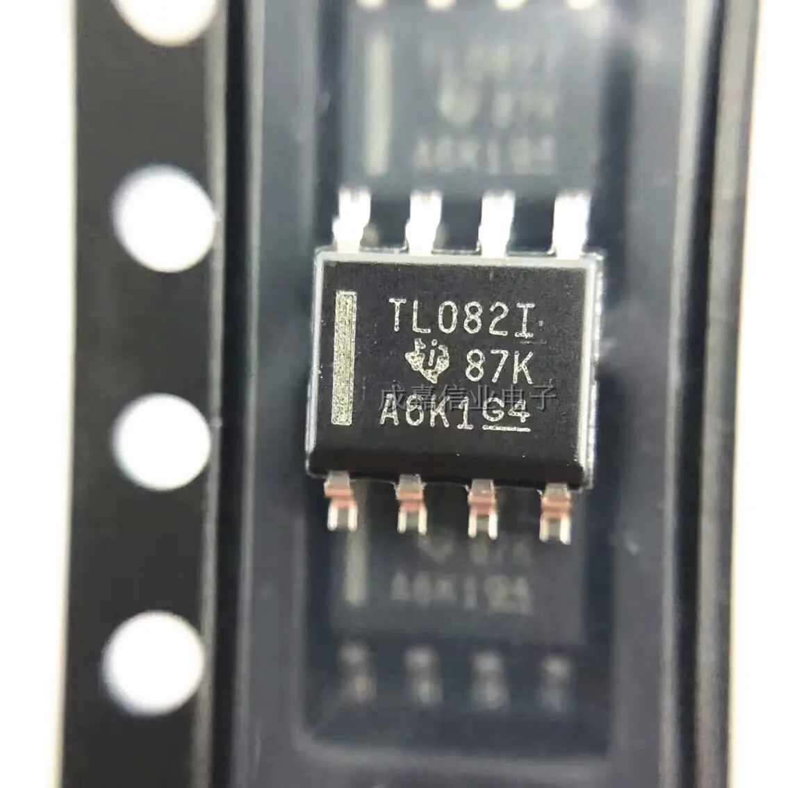 

10pcs/Lot TL082IDR SOP-8 TL082I Operational Amplifiers - Op Amps Dual JFET-Input Operating Temperature:- 40 C-+ 85 C