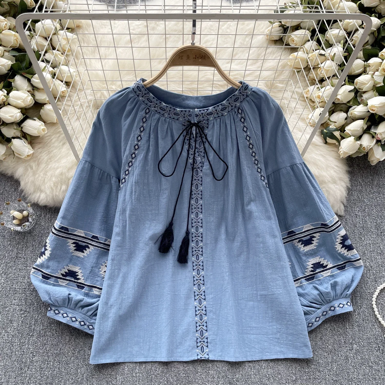 

Vintage Elegant Embroidery Long Sleeve Blouse Fashion O-neck Shirt Casual Chic Top Fairy Summer Women